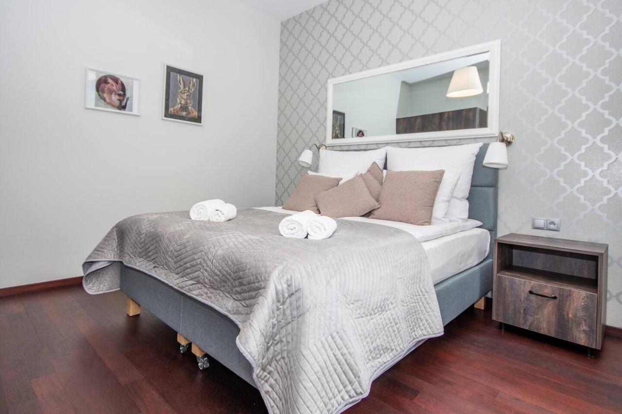 Inpoint 2-Bedrooms Apartment With Private Garden And Free Parking 크라쿠프 외부 사진
